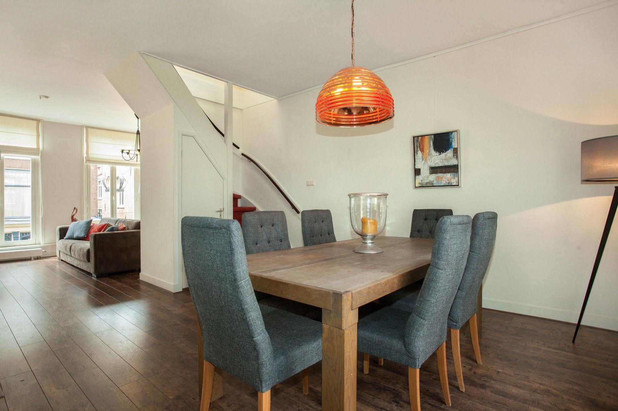 Stayci Serviced Apartments Noordeinde 헤이그 외부 사진