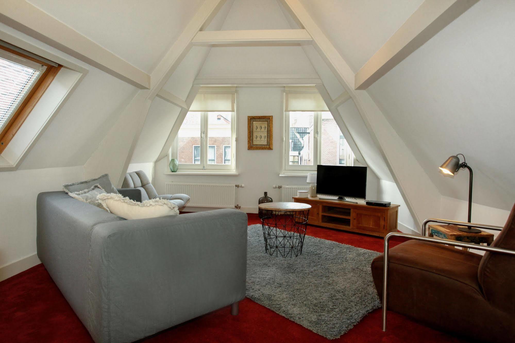 Stayci Serviced Apartments Noordeinde 헤이그 외부 사진