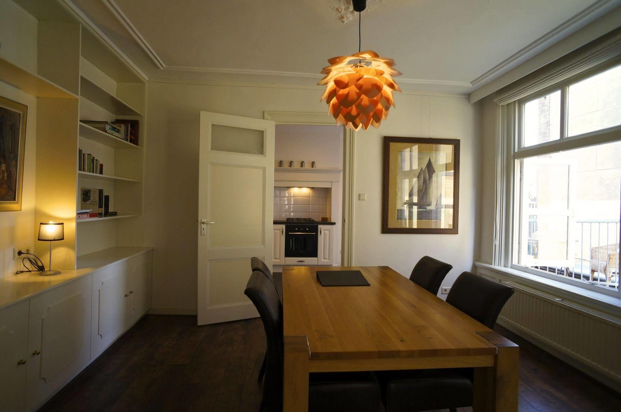 Stayci Serviced Apartments Noordeinde 헤이그 외부 사진