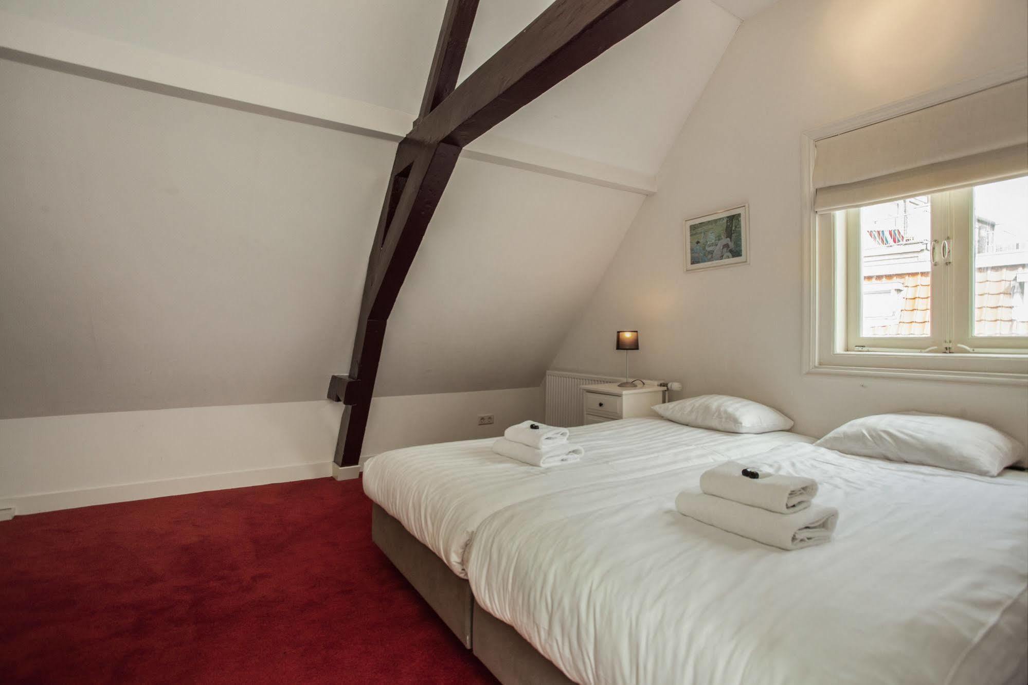 Stayci Serviced Apartments Noordeinde 헤이그 외부 사진